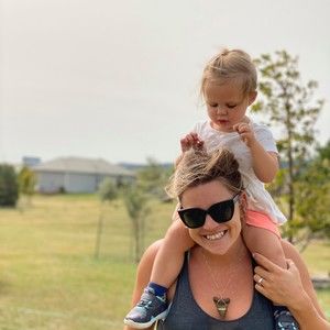 Meet your Posher, Sara